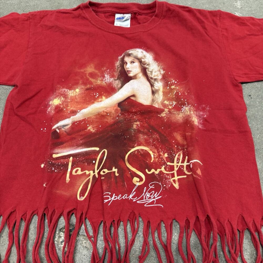 TAYLOR SWIFT SPEAK NOW 2011 CONCERT T SHIRT FRINGE BOHO T SHIRT RED MEDIUM - Picture 2 of 8